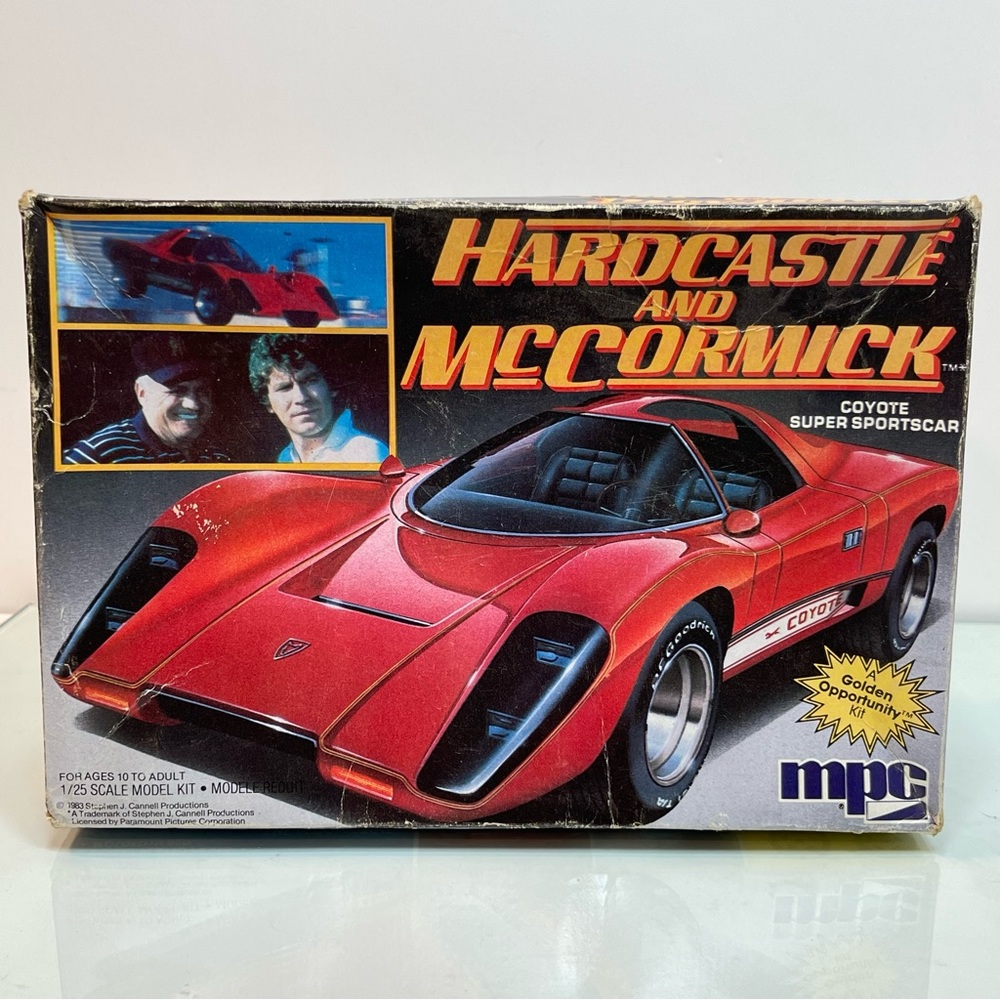 COPY - 1/25 MPC Hardcastle & McCormick Coyote Super Sportscar  1-0684 (looks co…